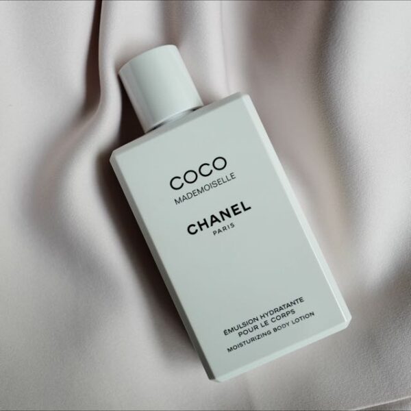 Chanel Mademoiselle Lotion.5